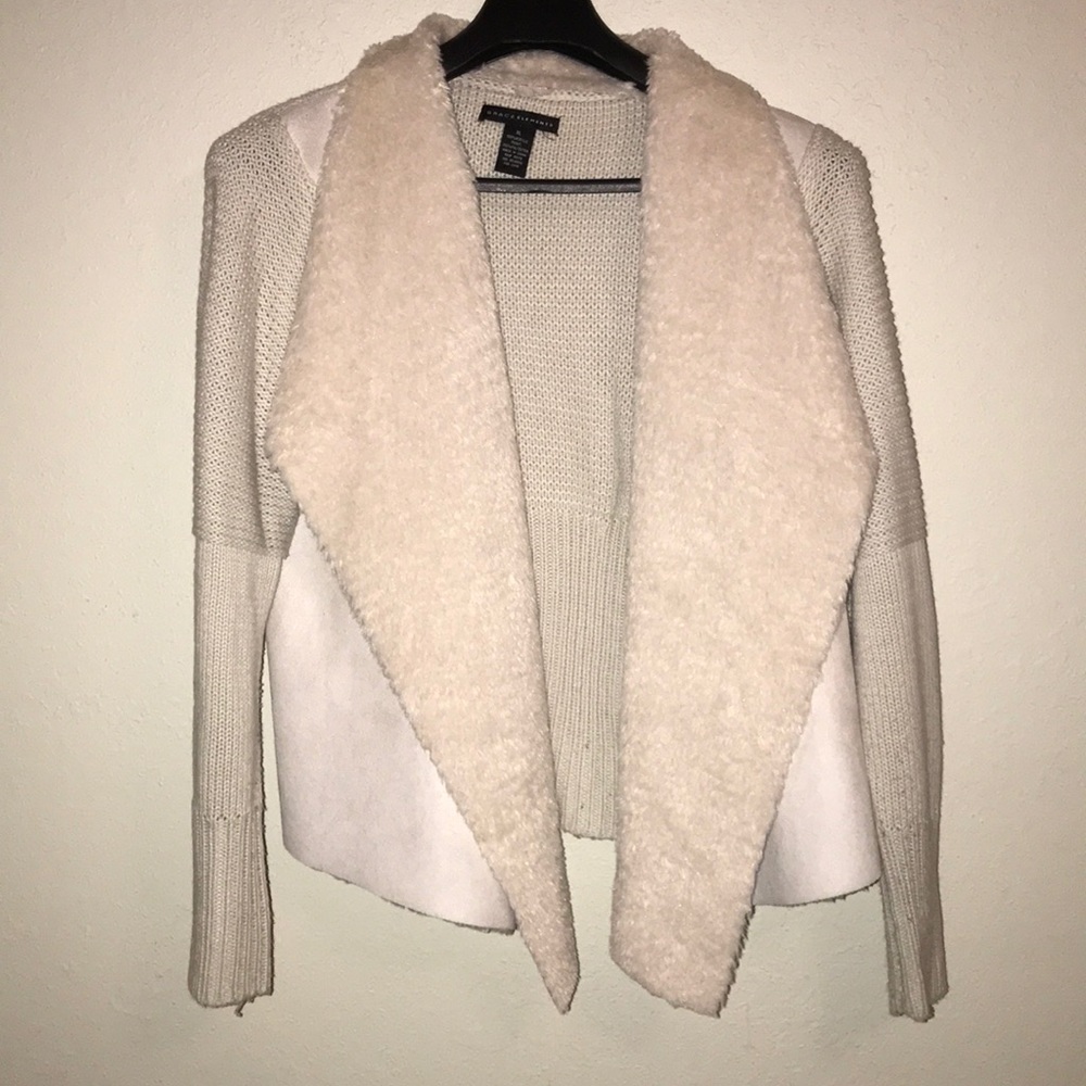 Cream, faux fur blazer / jacket